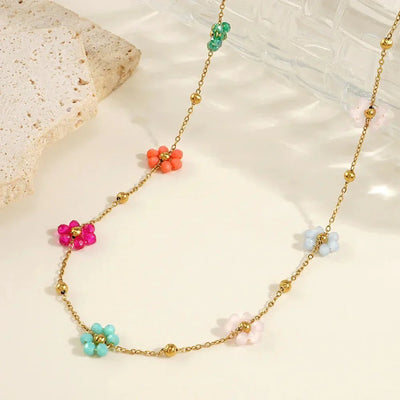 Collar Azalea Floral